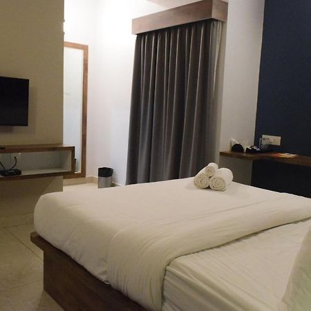 Air Avenue Hotel - Airport Devanahalli Екстер'єр фото