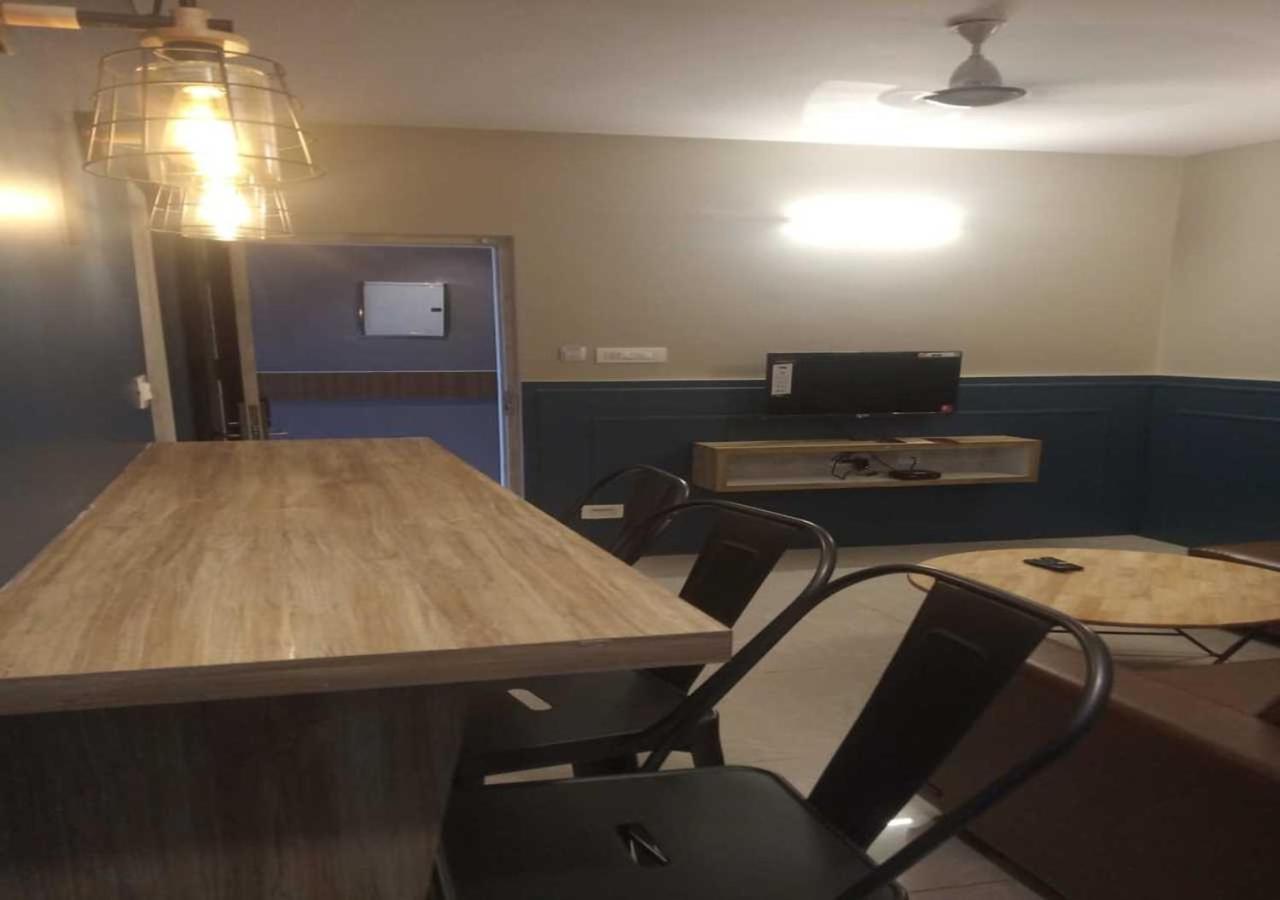 Air Avenue Hotel - Airport Devanahalli Екстер'єр фото