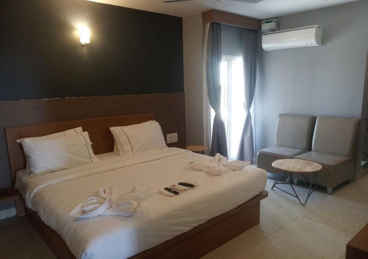 Air Avenue Hotel - Airport Devanahalli Екстер'єр фото